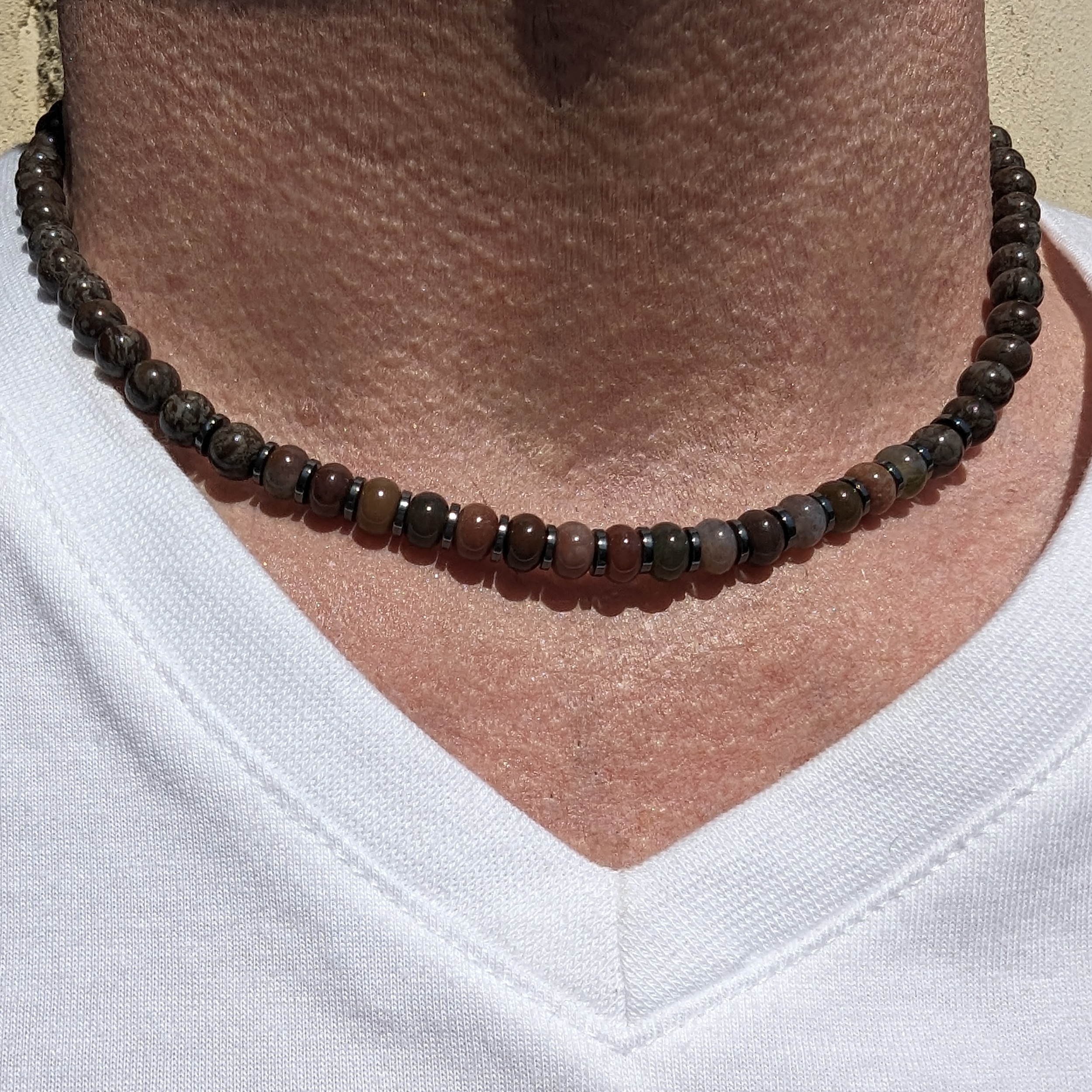 Collier-homme-tour-de-cou-justin-agate-jaspe-hématite-pierre-naturelle