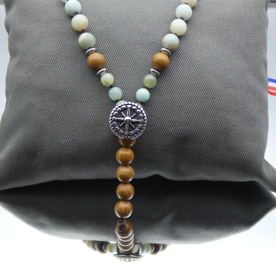 sautoir mala  homme pierre pendentif rose des vents