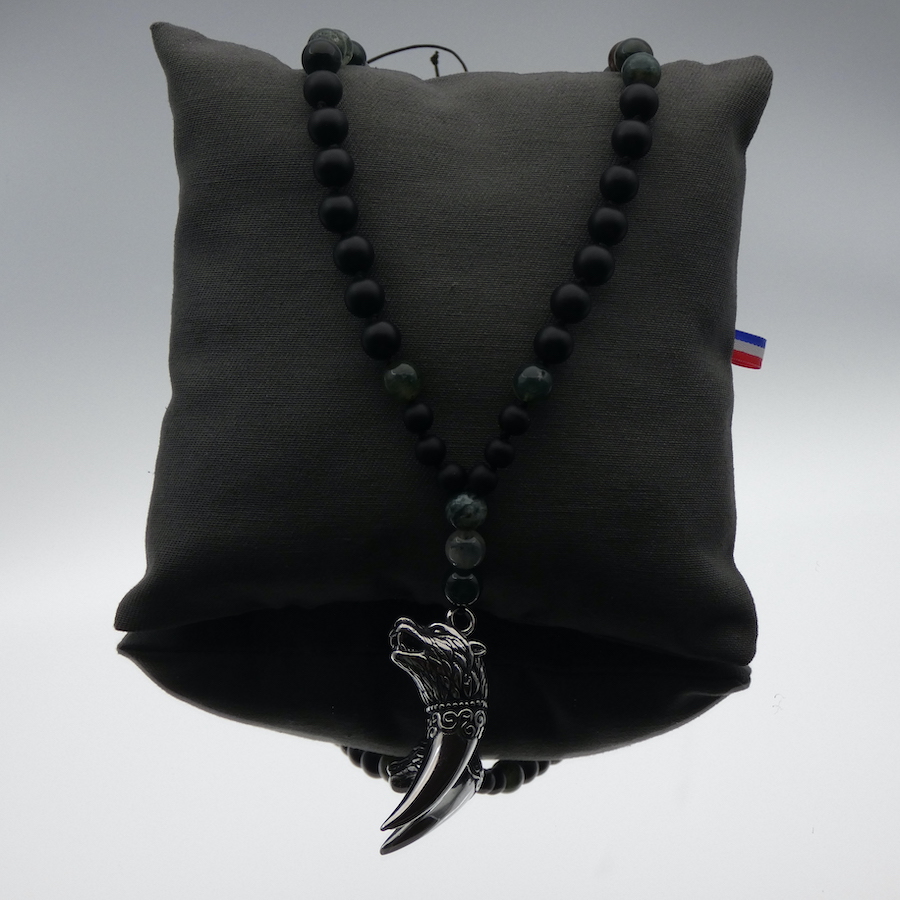 Collier homme  pendentif dent de loup pierre