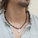 Tour-de-cou-merlin-jaspe-nacre-collier-heishi-pendentif