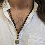 sautoir- solano  -oeil de tigre -lave-collier-homme-pierre