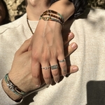 Duo-couple-ethan-oeil-de-tigre-bracelets -idee-cadeau-anniversaire-mariage