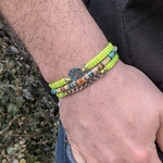 Bracelet-Trois-rangs-nacre-Lewis-vert-fluo-tendance