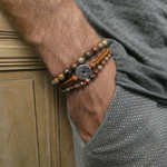 bracelet homme pierre et médaille