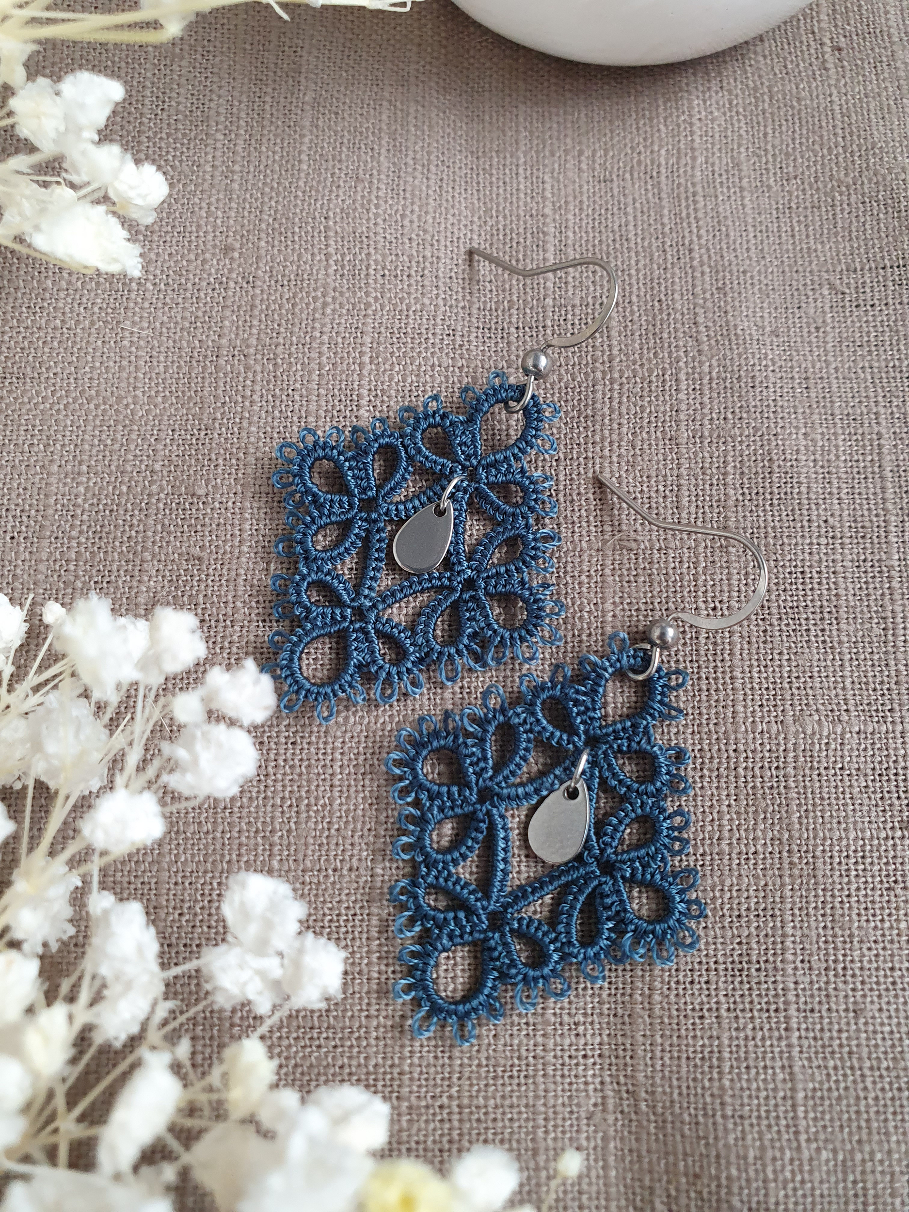 Boucles ANA Breloque de SO Frivole bleu