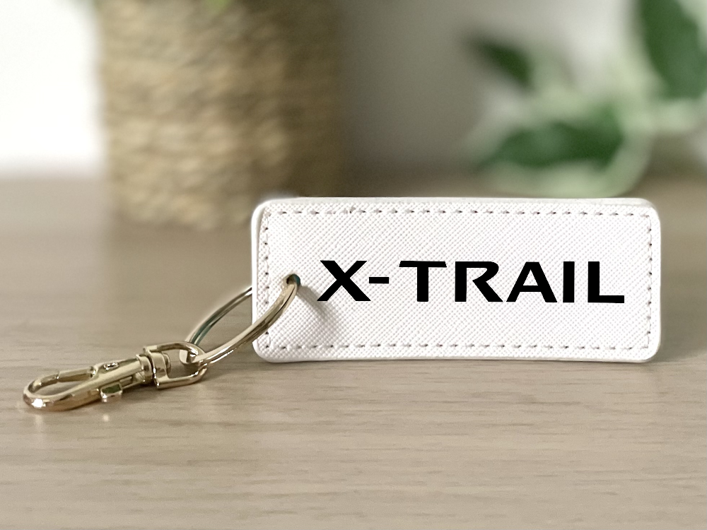Porte clé x-trail blanc