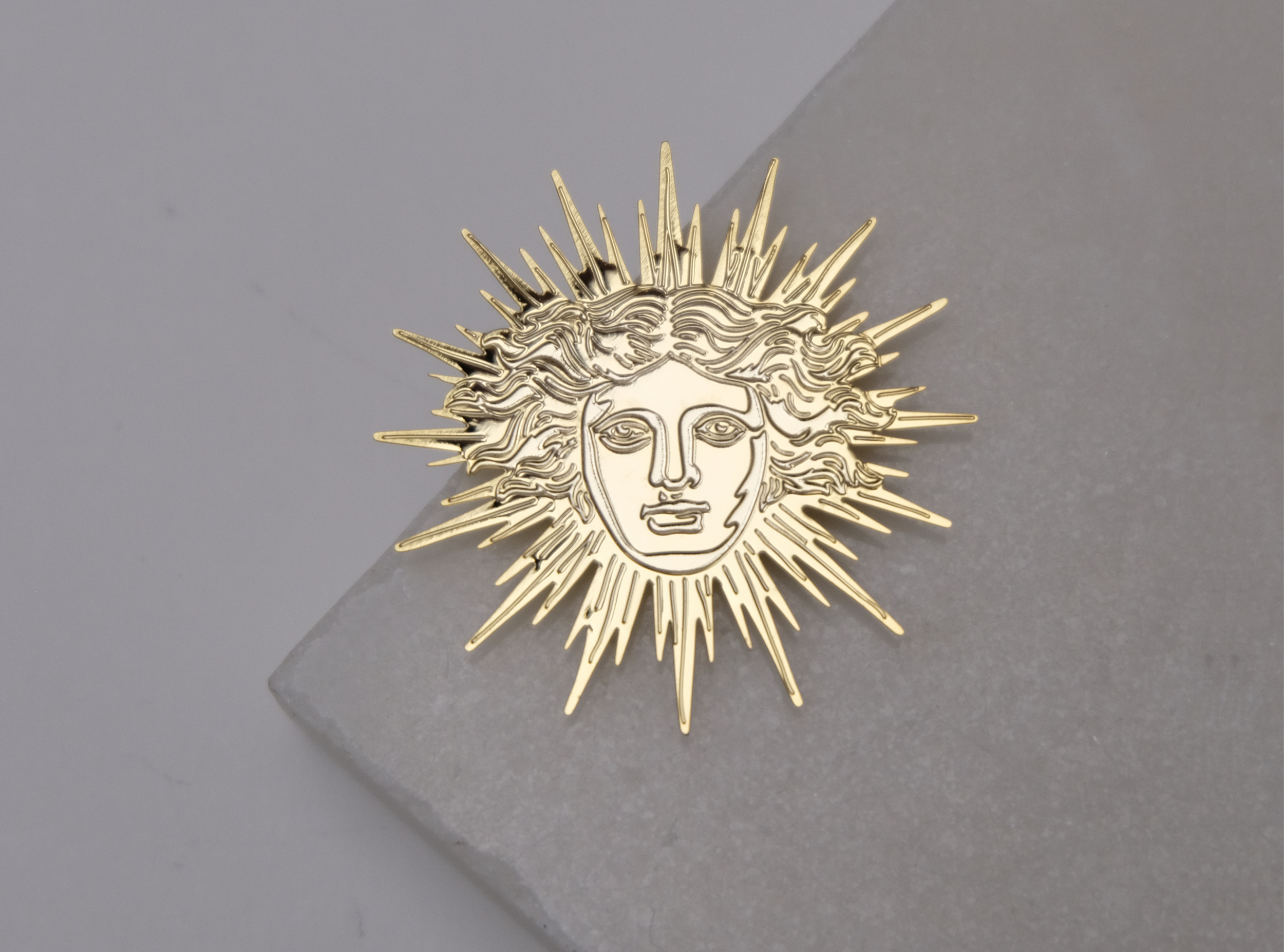 broche versailles