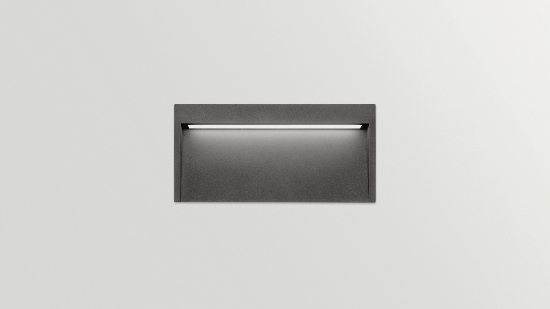 01-202404-slim-001-GT-lw