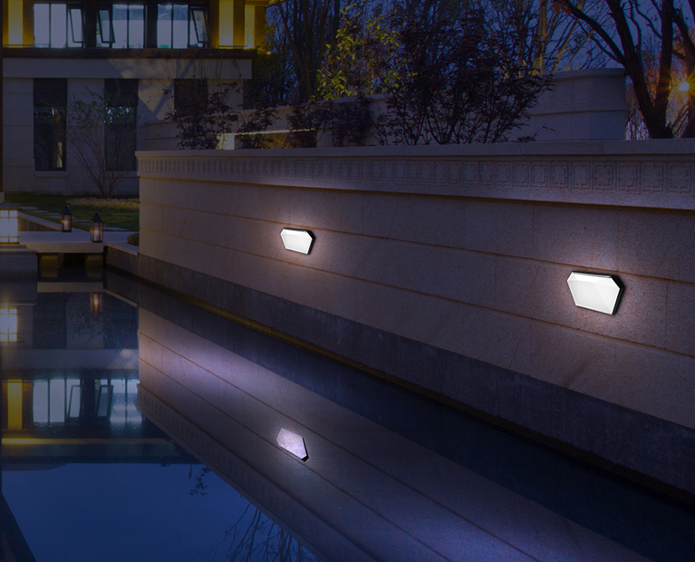 m1_situ_trilion_applique_exterieure_led_767x620