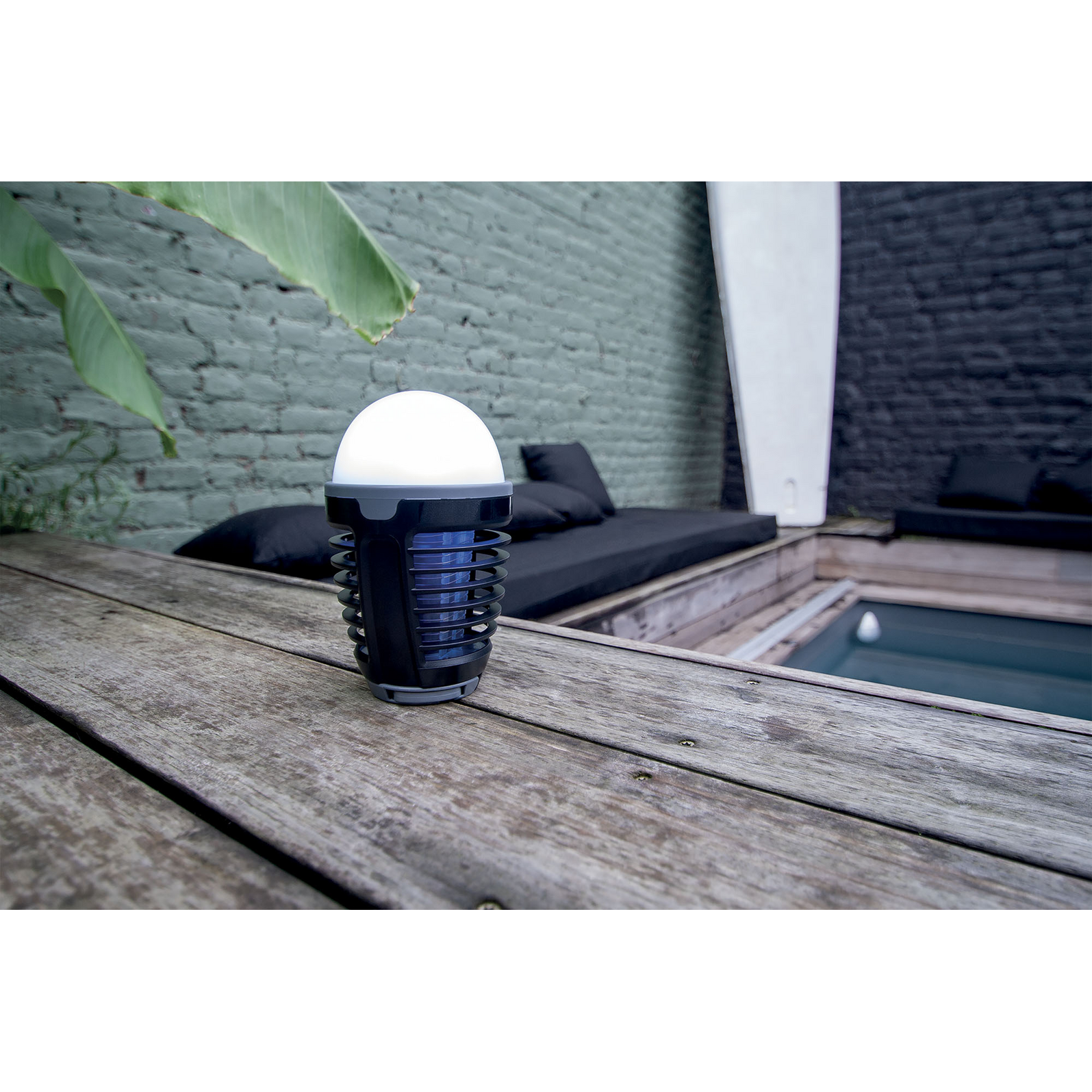 lampe-led-et-destructeur-d-insectes-rechargeable-usb (1)