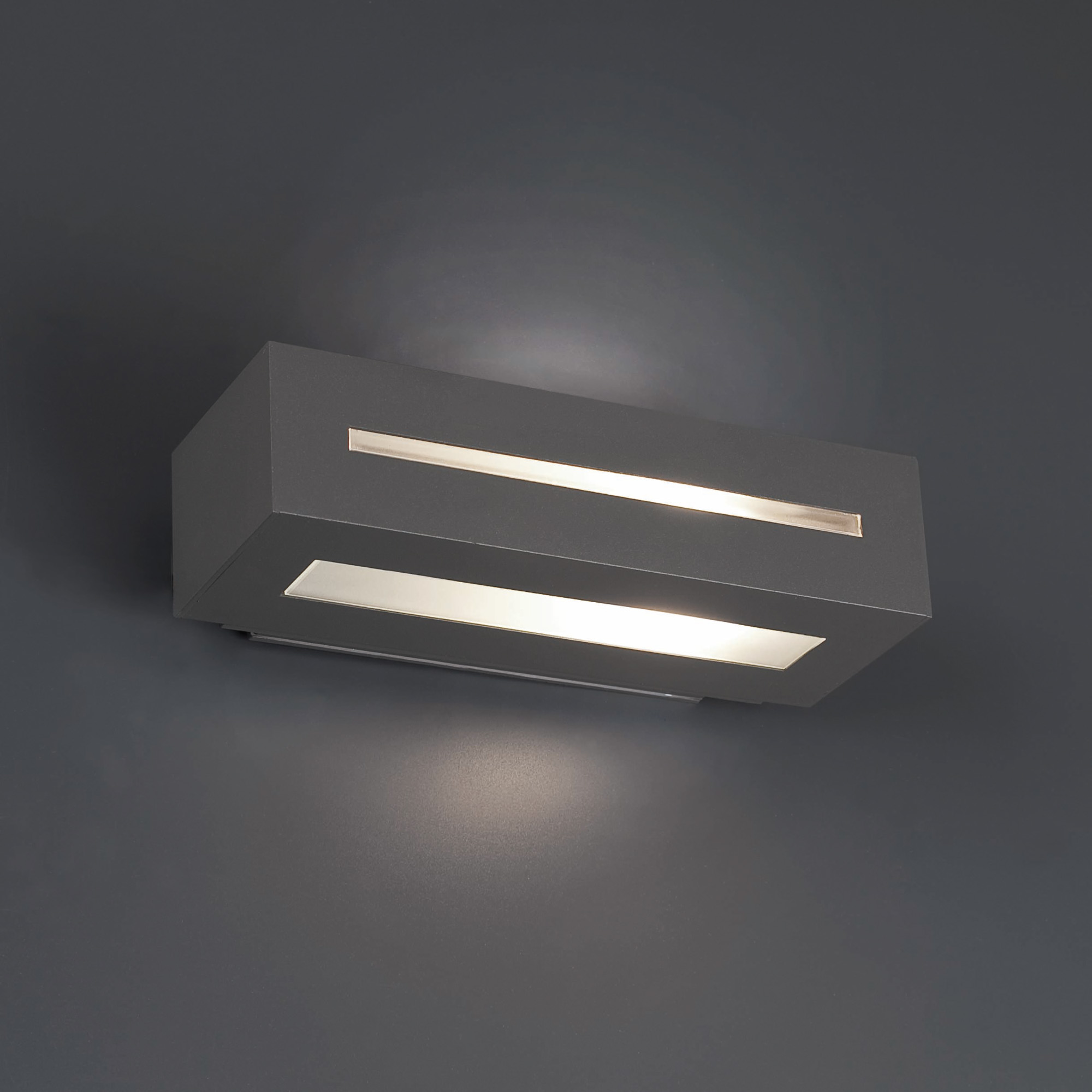 PR29408BI38211_70888_WEST_1_APLIQUE_E27_100W_IP_54_GRIS_OSCURO_SZ4
