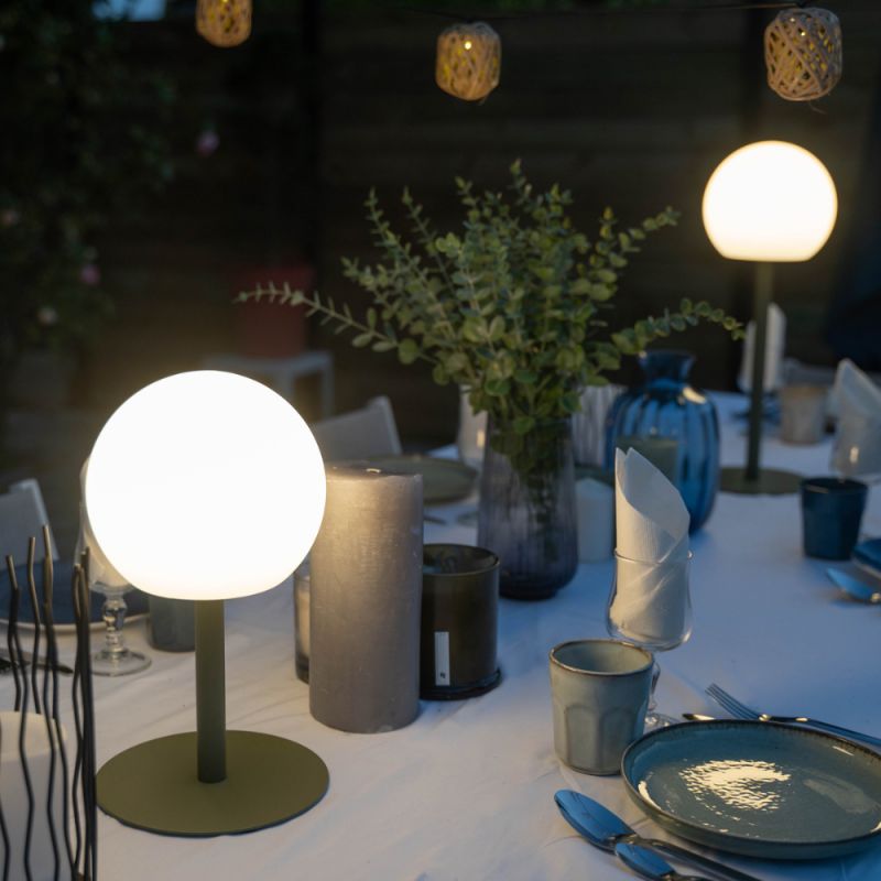 lampe-a-poser-pop-boule-kaki-rechargeable-en-metal-led-ip44-400-lumens-cct-et-dimmable-hauteur-ajustable