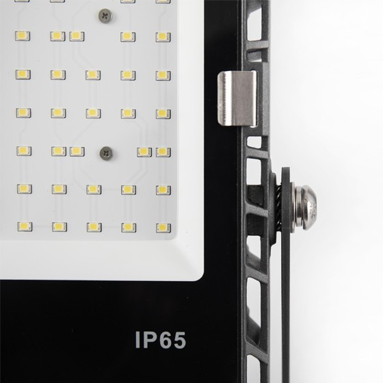 15w-proyector-led-smd-negro-130lm-w-3000k-5-anos-garantia (1)