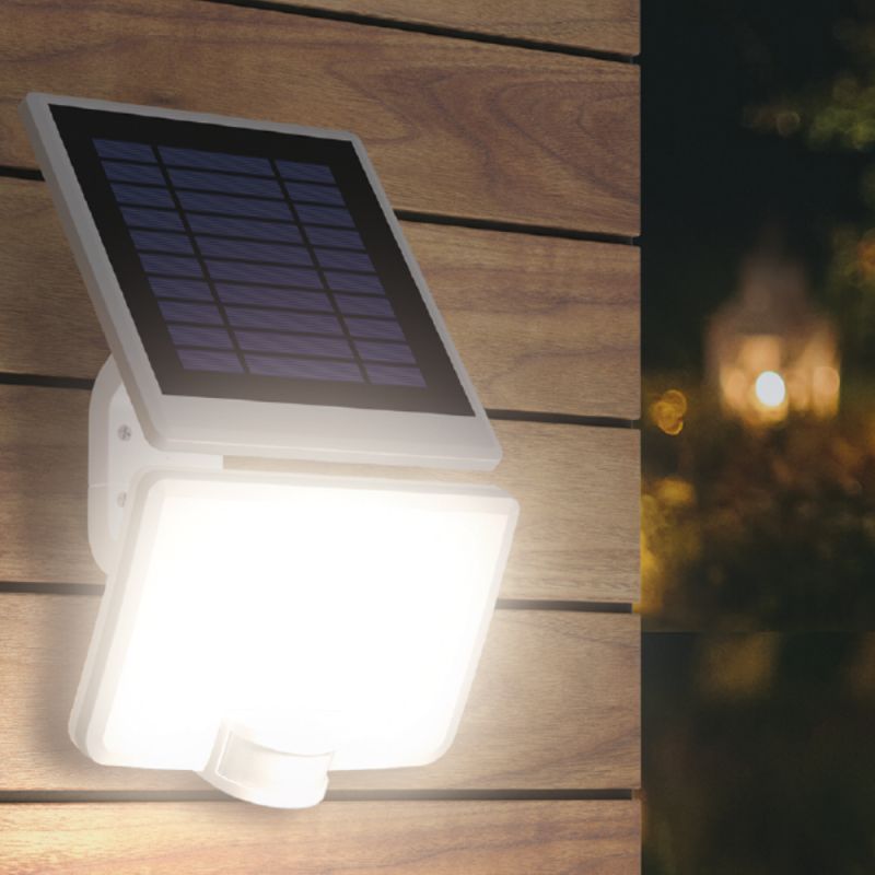projecteur-solaire-ip54-1500-lumens-detecteur-de-mouvements-panneau-deportable-blanc