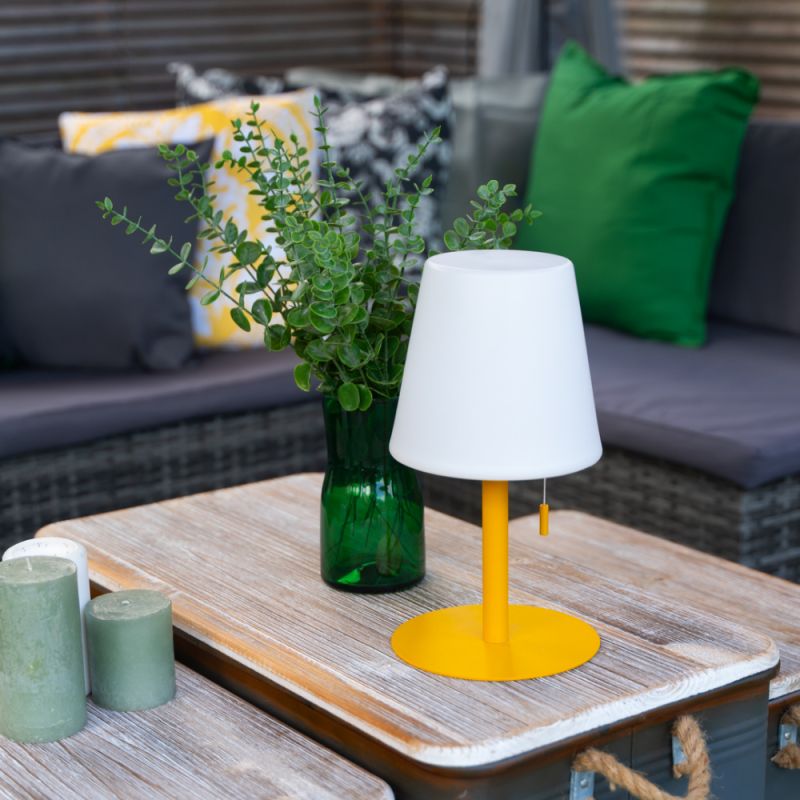 lampe-a-poser-pop-cone-jaune-rechargeable-en-metal-led-ip44-400-lumens-cct-et-dimmable-hauteur-ajustable