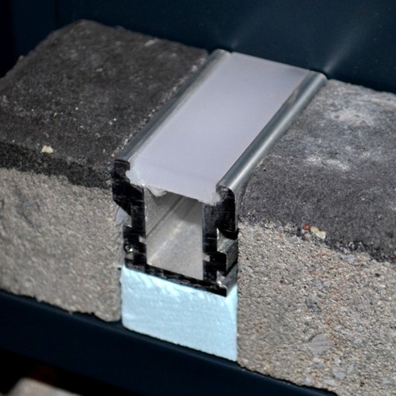 PROFIL ANODISE ENCAST 26X26 200CM DIF-OP