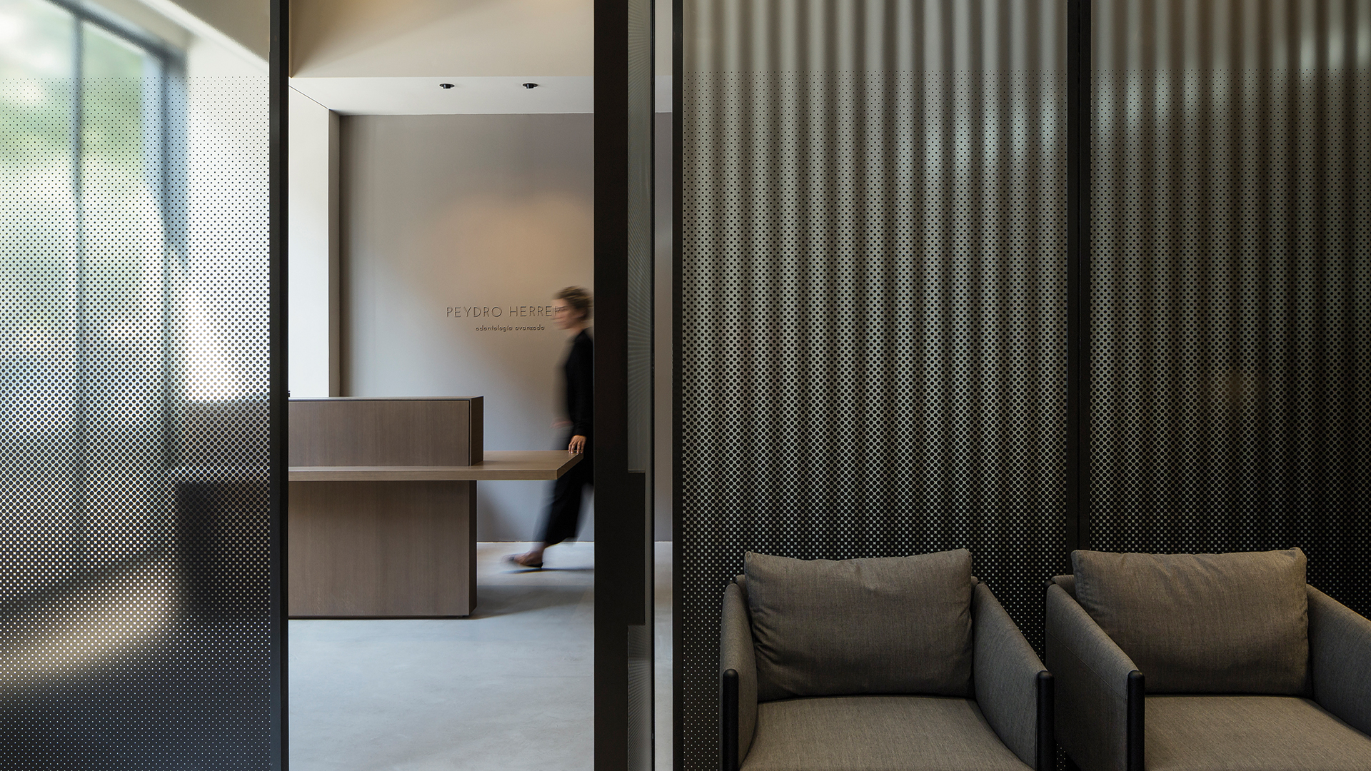 arkoslight-peydro_herrero_clinic-06-lw