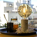 ampoule-filament-led-deco-verre-ambre-g125-culot-e27-1521-lumens-conso-15w-equivalence-100w-blanc-chaud (1)