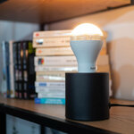 ampoule-led-sonolux-a65-culot-e27-68w-cons-28w-eq-haut-parleur-bluetooth