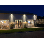 eclairage-gouttiere-facade-magasin-maison-1-1