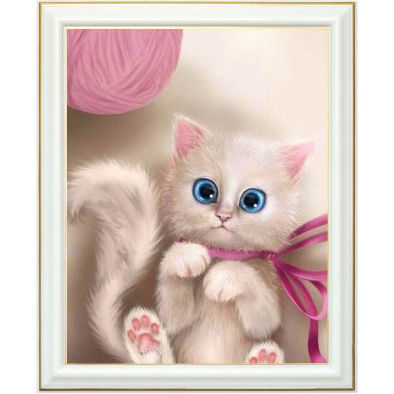 Broderie diamant - Petit chaton blanc