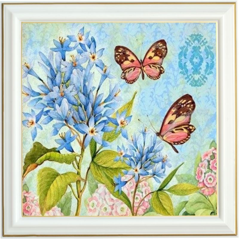 Broderie diamant - Fleurs bleues et papillons
