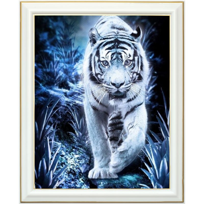 Diamond painting - Tigre blanc aux yeux bleus - 40 X 50 CM