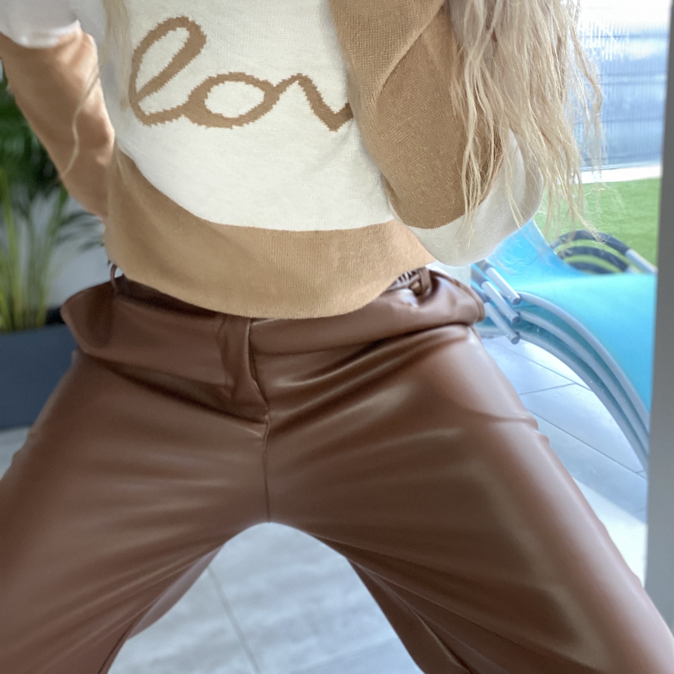 Le serre-pantalon en cuir camel