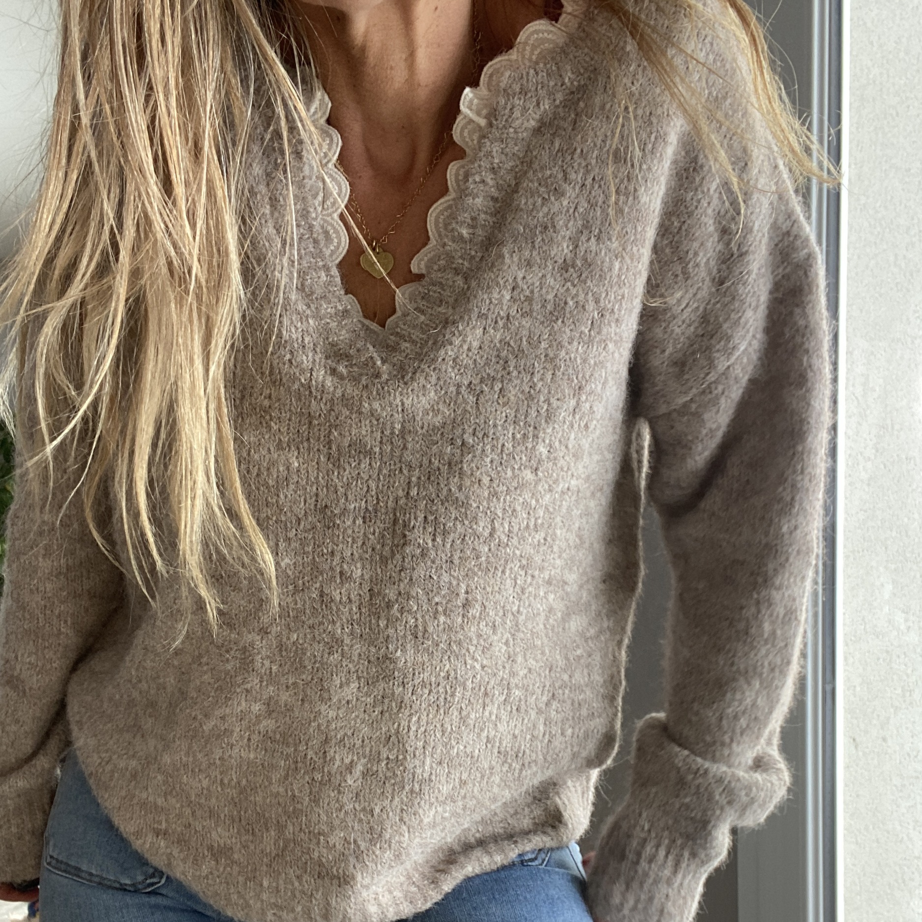 pull taupe