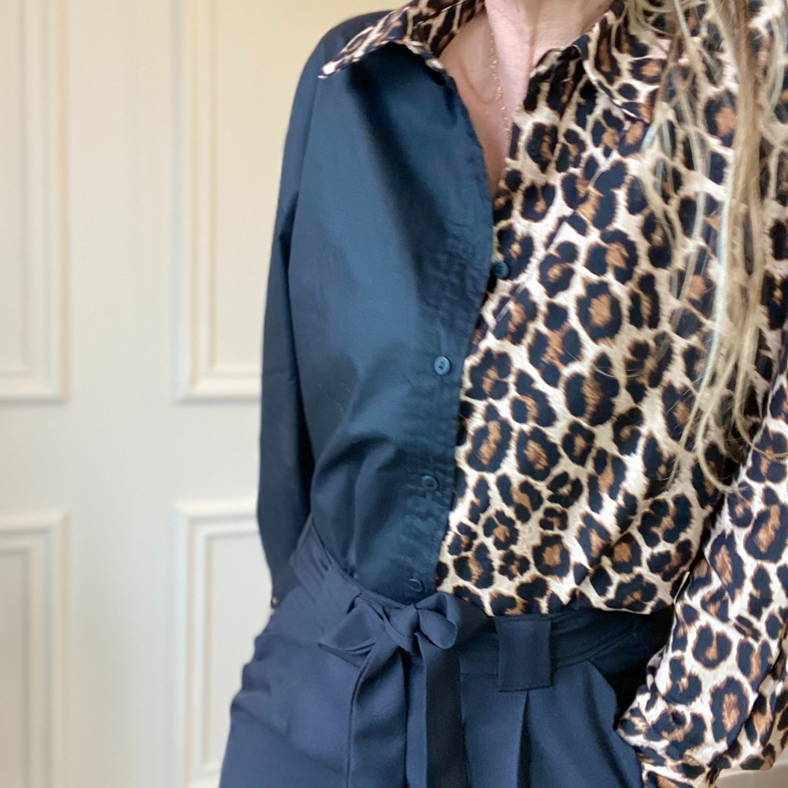 chemise noir leopard peacenlove (5)
