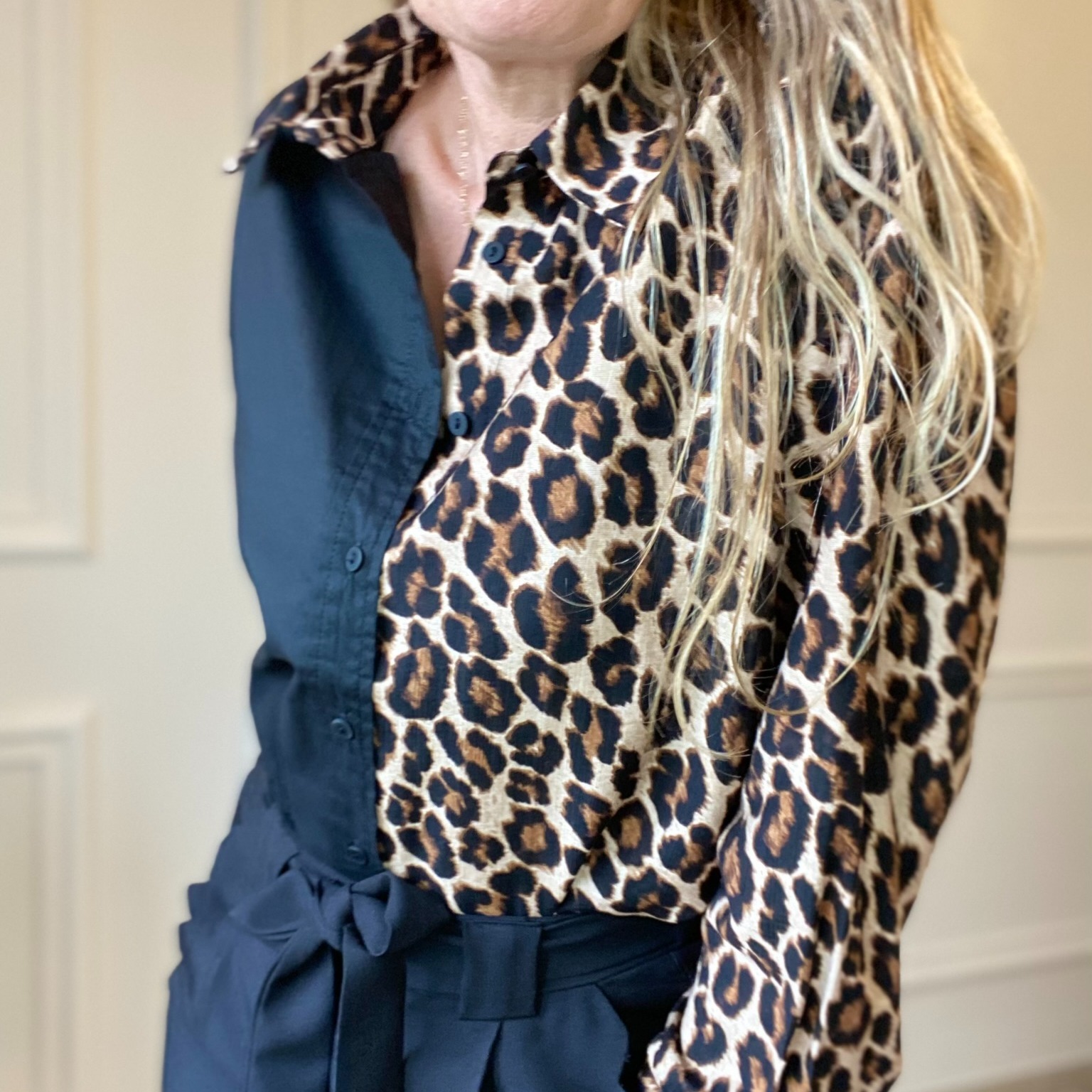 chemise noir leopard peacenlove (6)