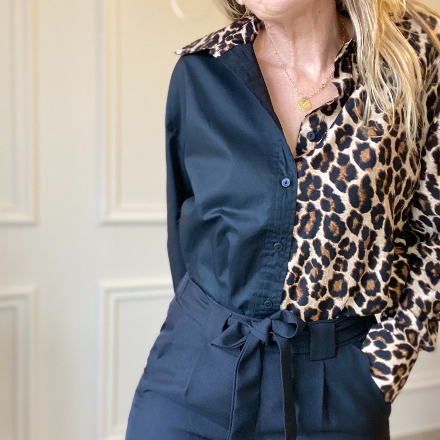 chemise noir leopard peacenlove (17)