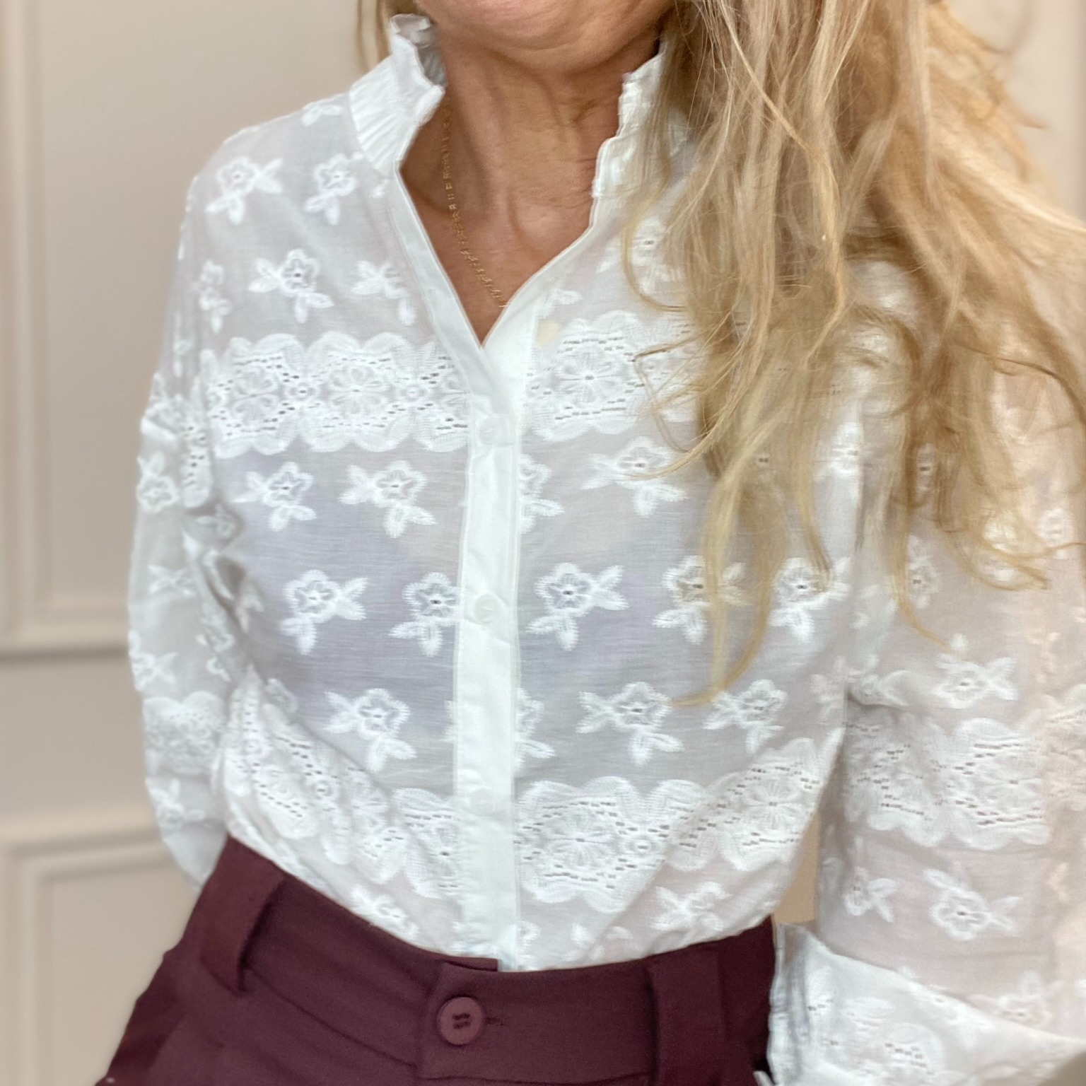 chemise en broderie anglaise blanche carla giannini (3)