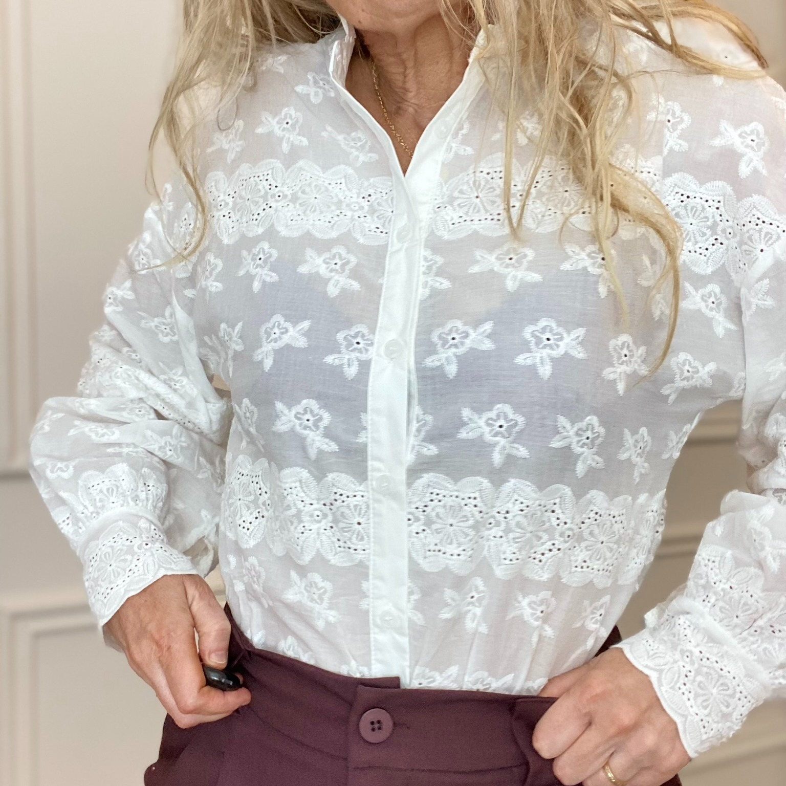 chemise en broderie anglaise blanche carla giannini (8)