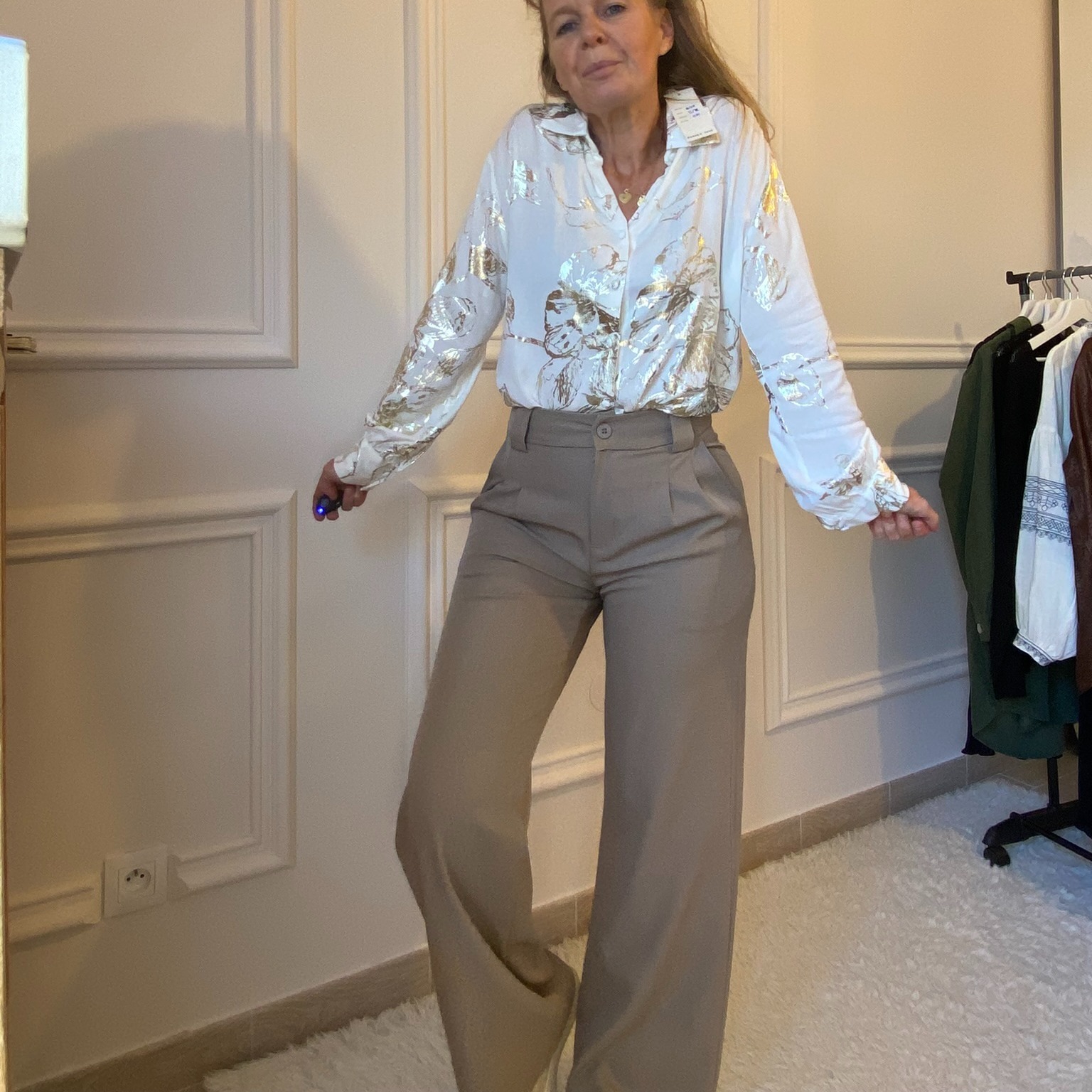 Chemise peacenlove or doré beige (10)