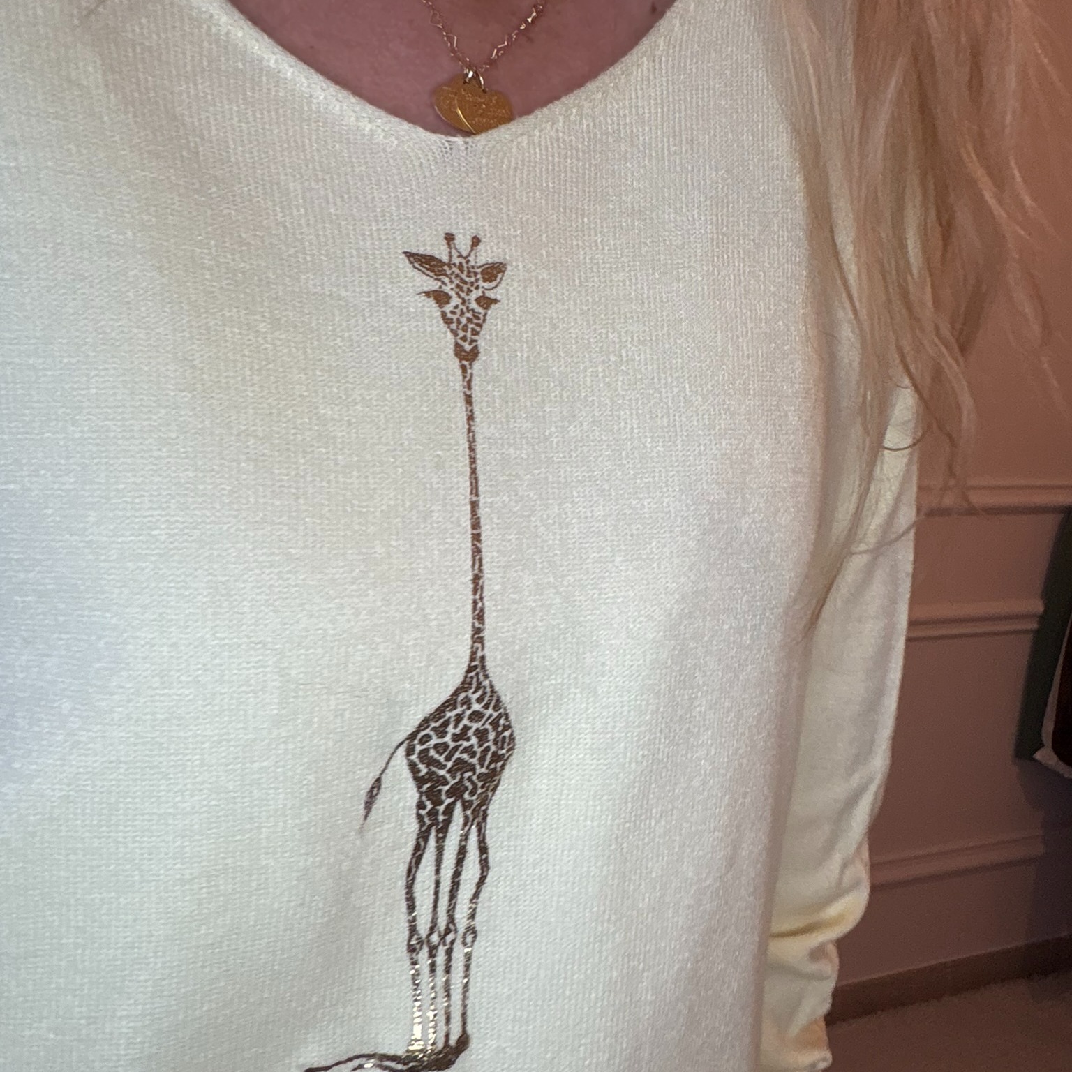 PULL JAUNE GIRAFE OR DORE CARLA GIANNINI (1)