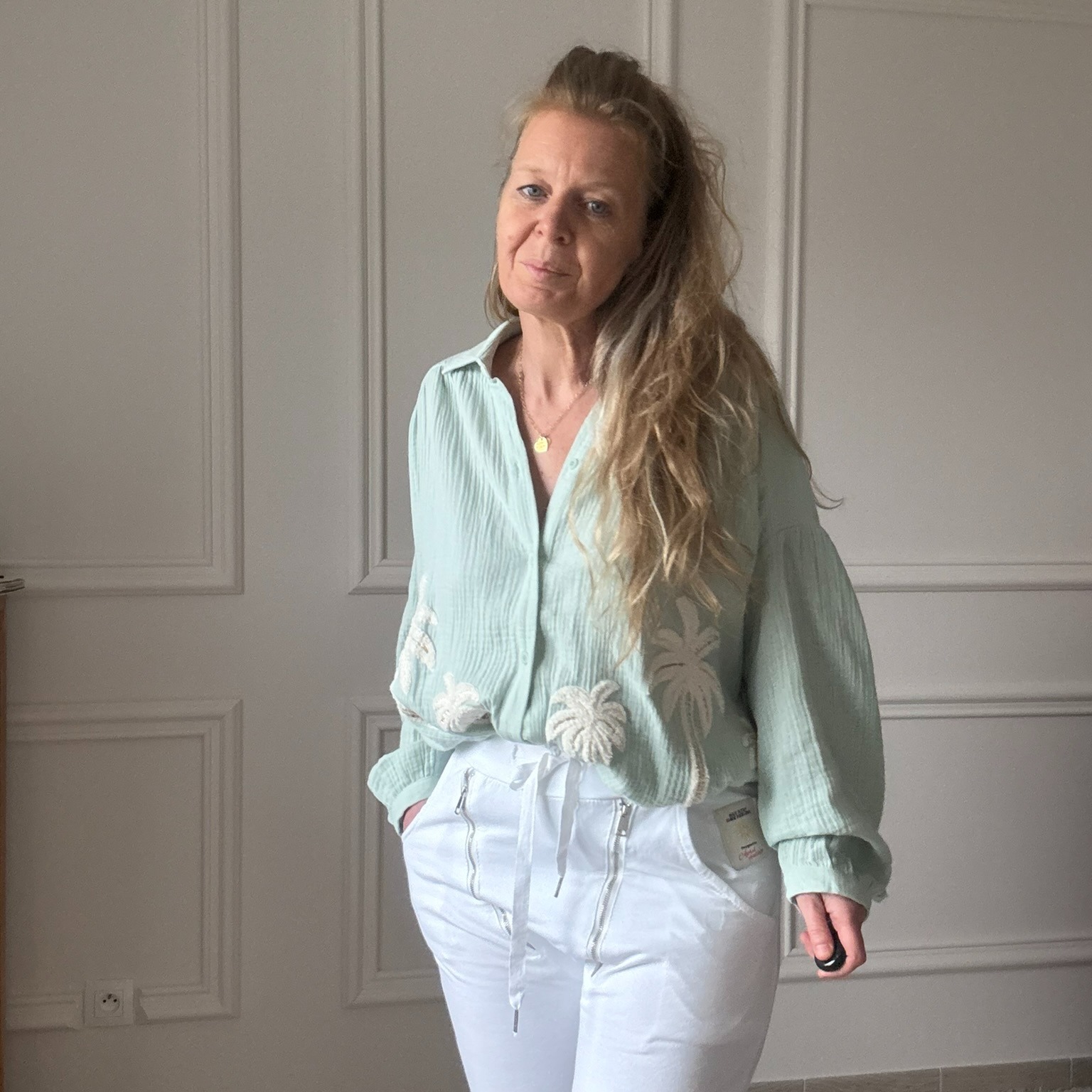 SARAH JOHN - VERSION M - MUSY MUSE BAHAMAS - Chemise vert deau en gaze de coton (5)
