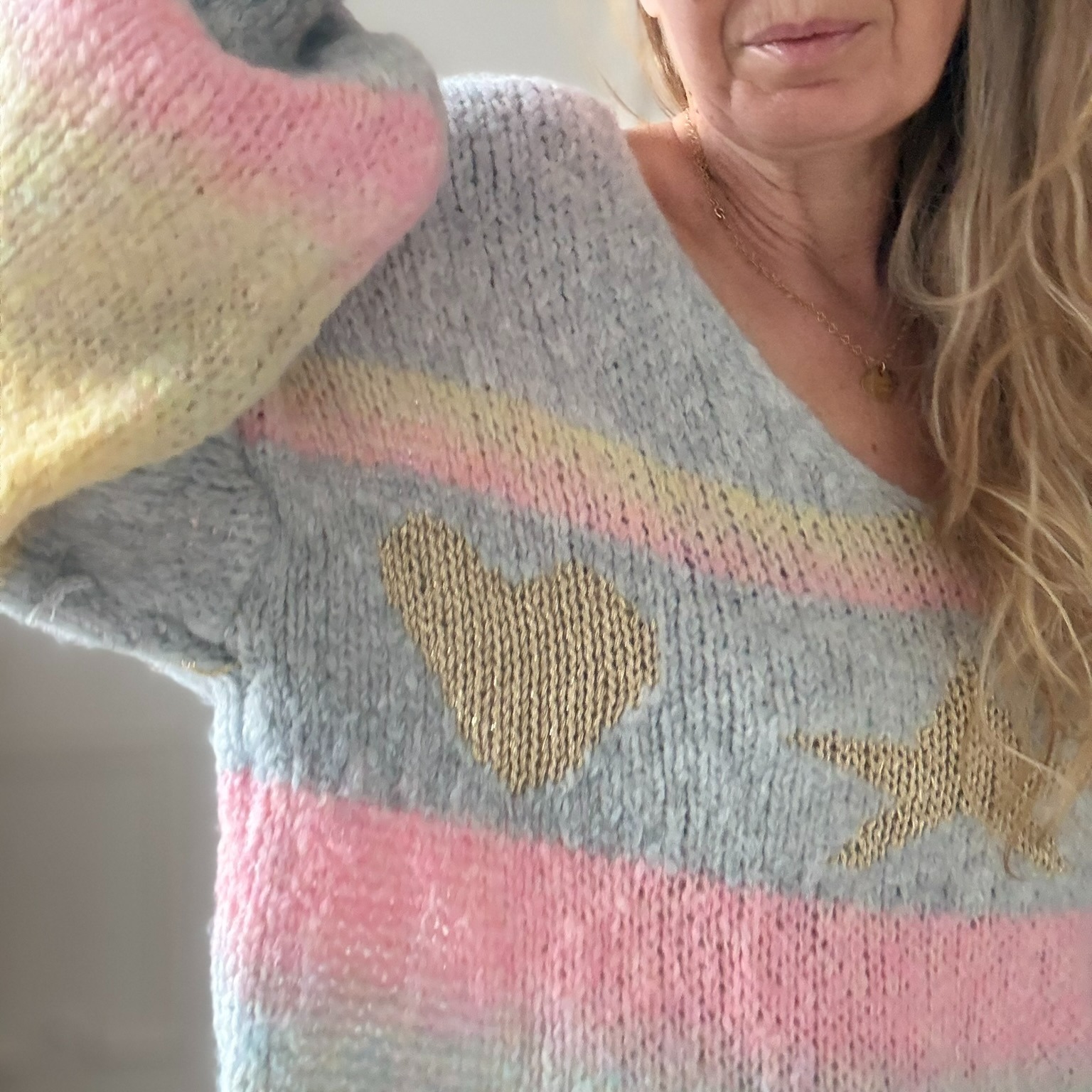 PULL DOUX CARLA GIANNINI PASTEL GRIS ETOILE STAR (6)