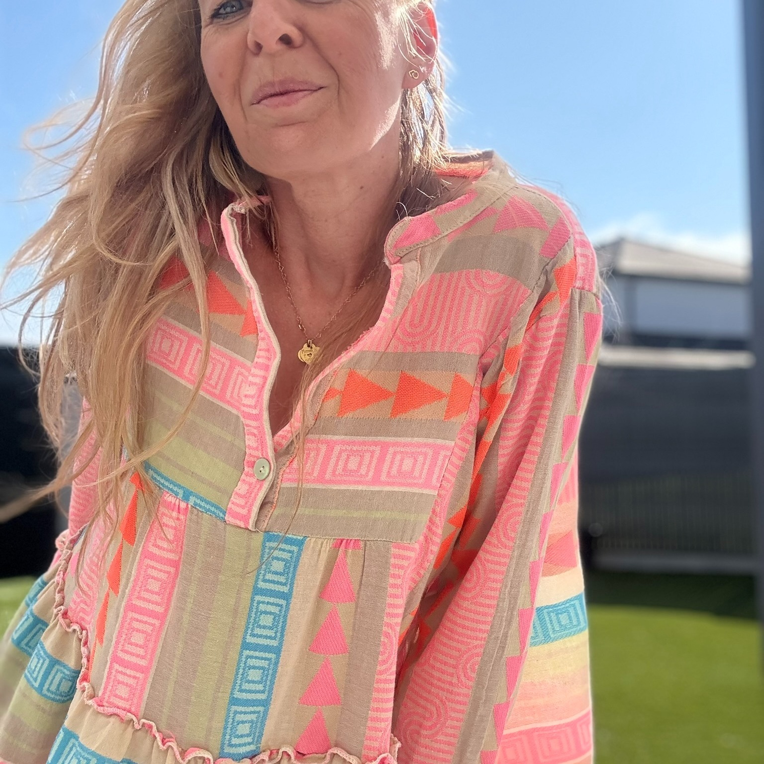 Robe bohème en coton rose, orange et bleu NOELINE (1)