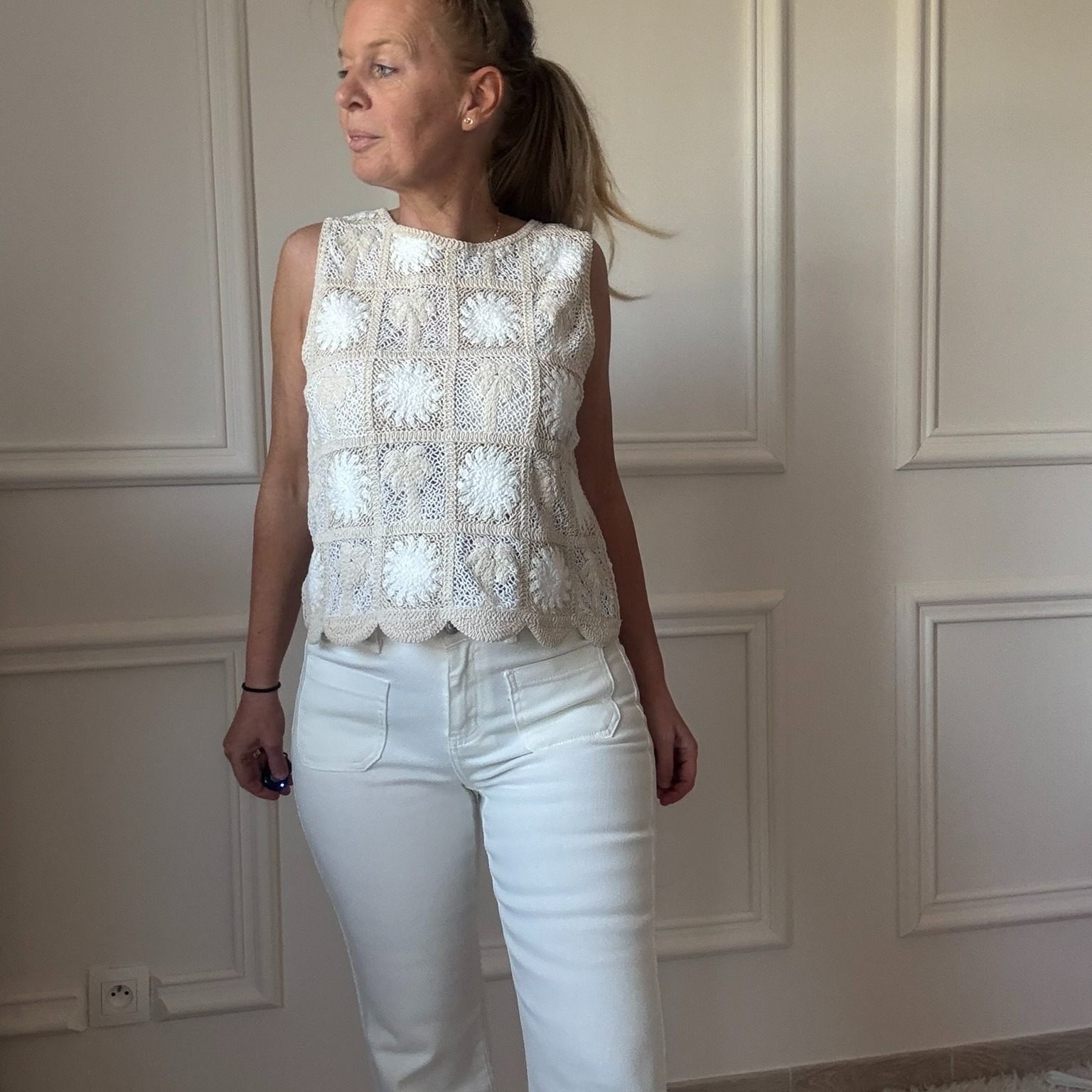 PEACENLOVE top en crochet sans manche écru (4)