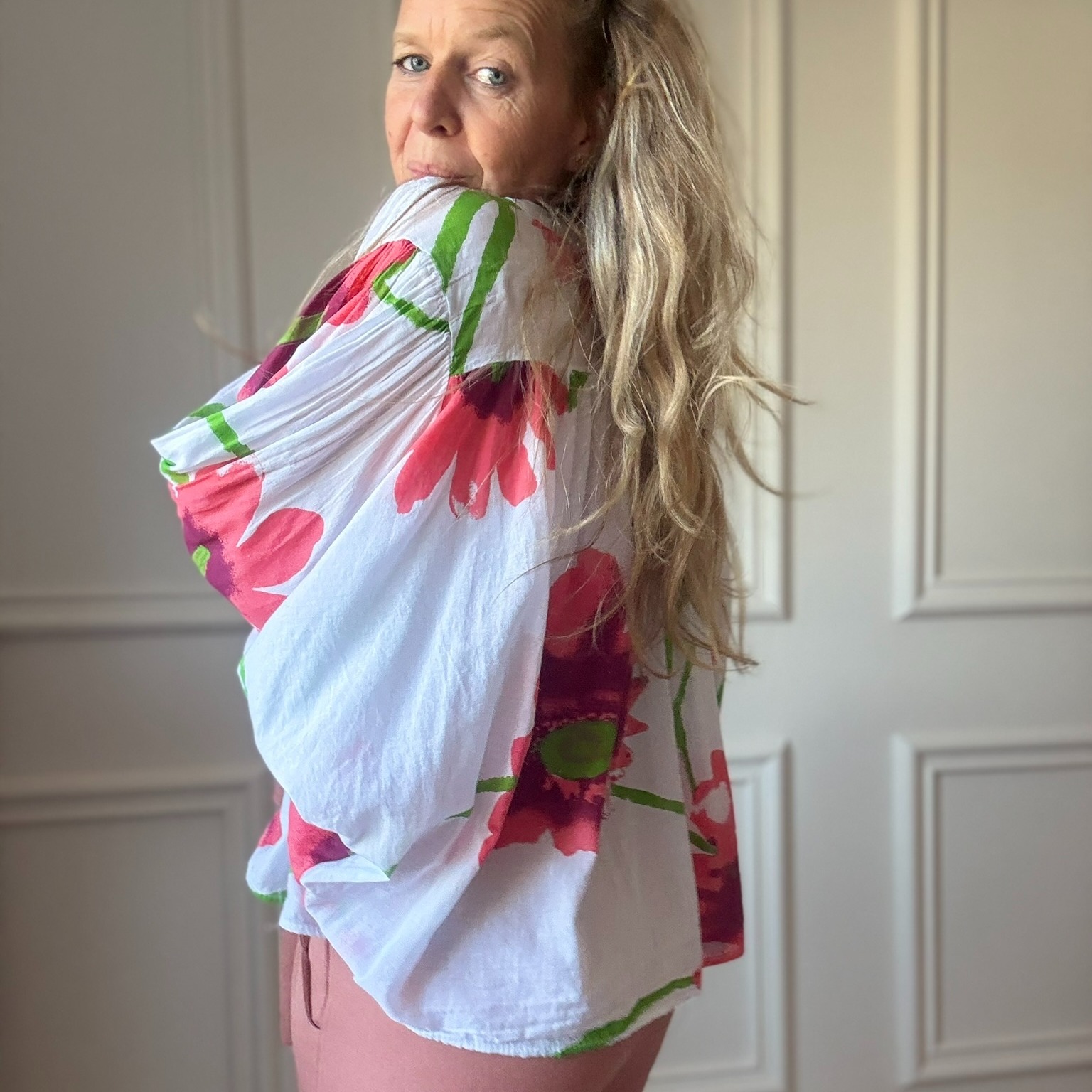CAROLINE BLOUSE EN VOILE DE COTON GROSSE FLEURS COQUELICOT NOELINE (8)