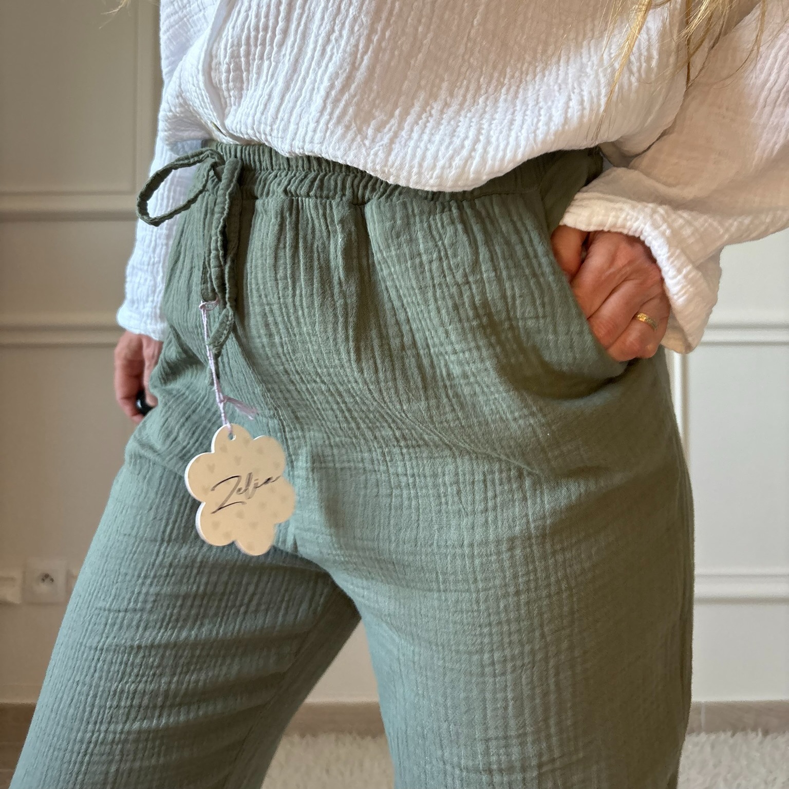 EVASION KAKI Pantalon gaze de coton kaki lacomy zelia peace nlove april vintage (13)