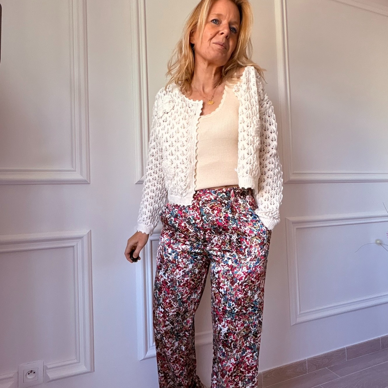 Pantalon tacheté  dans les tons bordeau avec tissu satiné peace nlove.JPEG (6)
