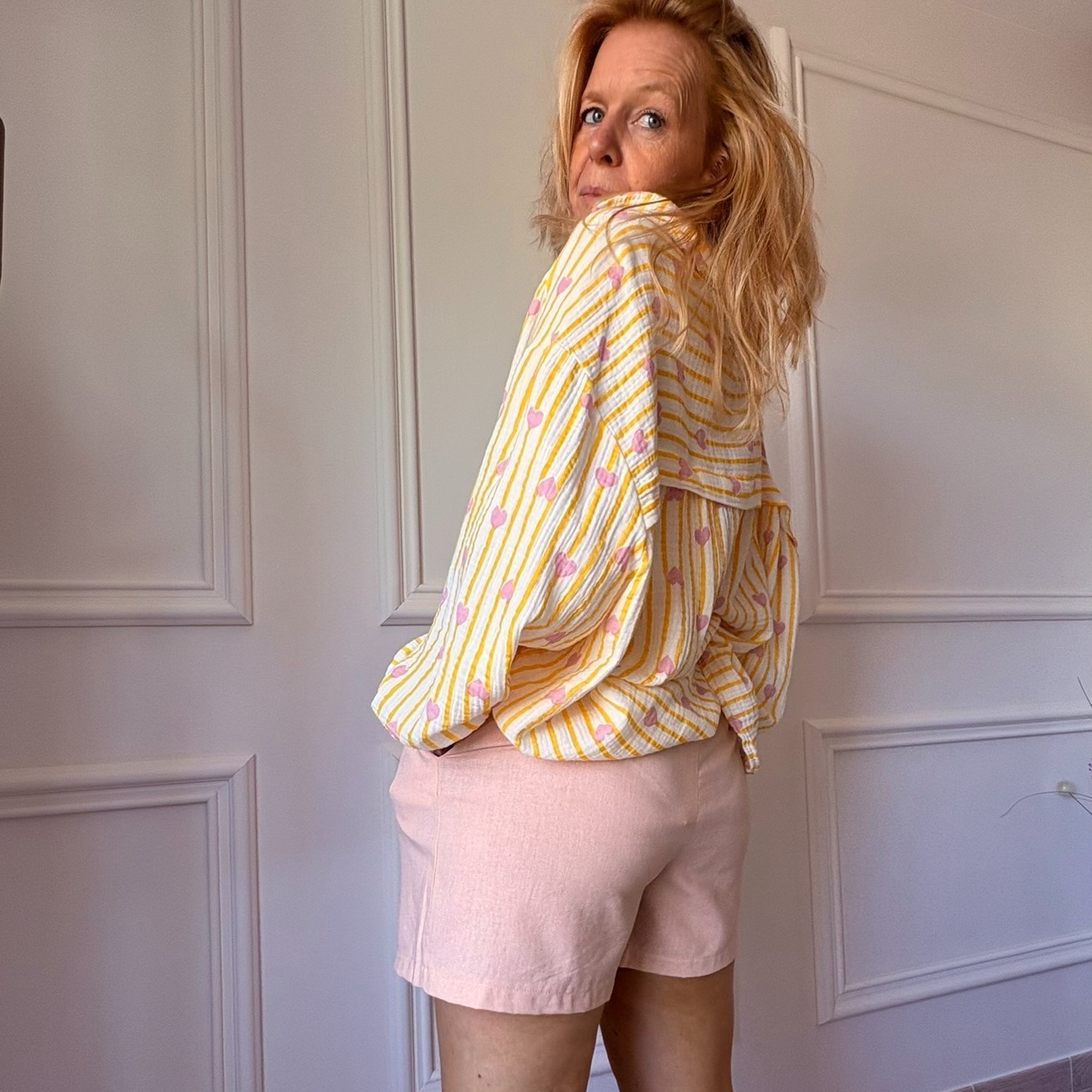TOSCANE - Chemise jaune et rose en gaze de coton NOELINE COEUR (2)