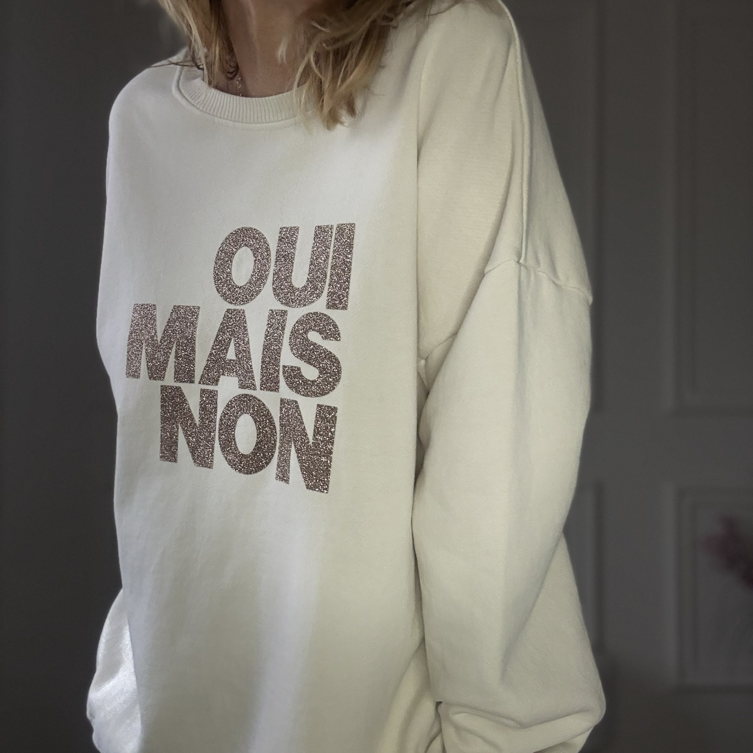SWEAT APRIL VINTAGE OUI MAIS NON BEIGE PAILLETTE (5)