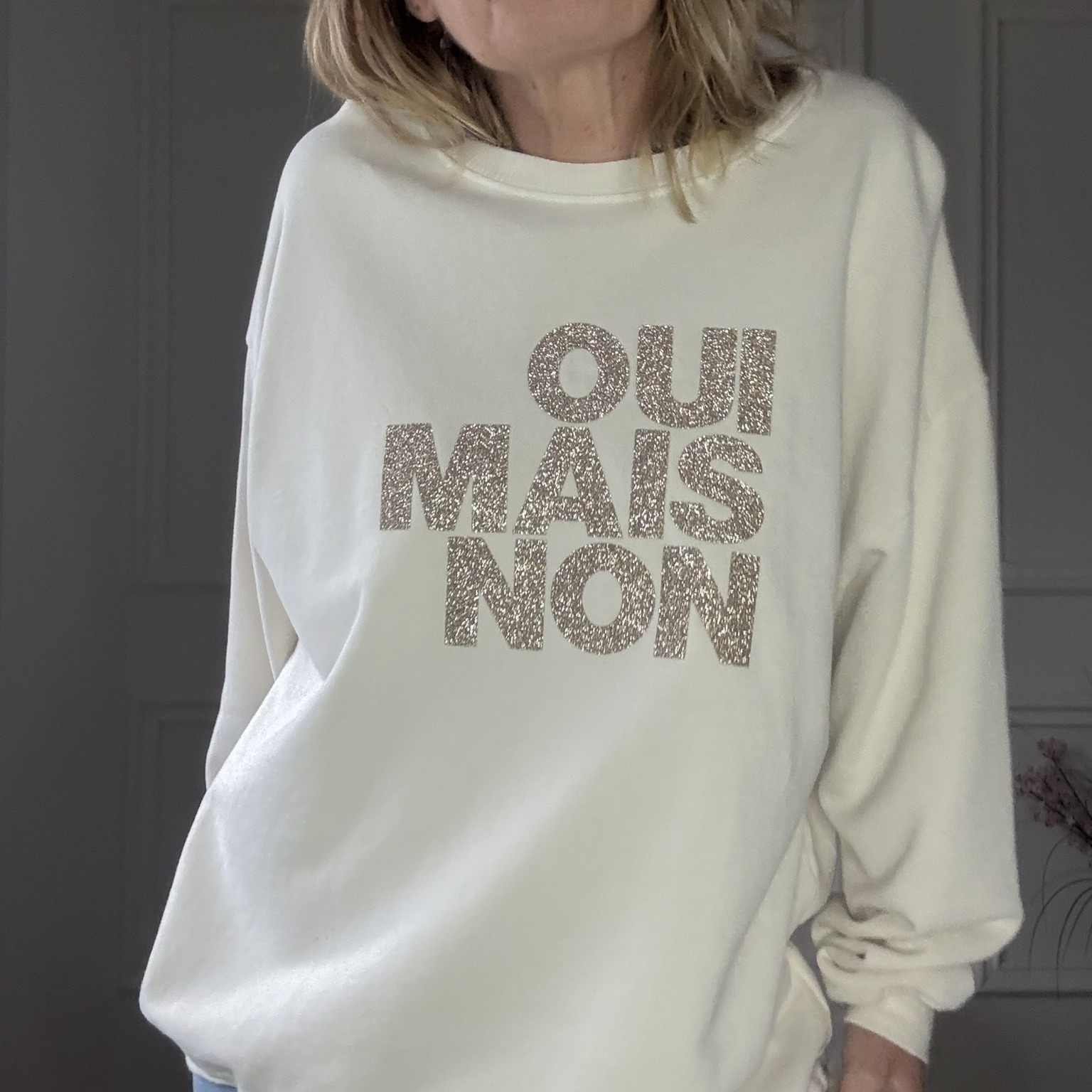 SWEAT APRIL VINTAGE OUI MAIS NON BEIGE PAILLETTE (3)