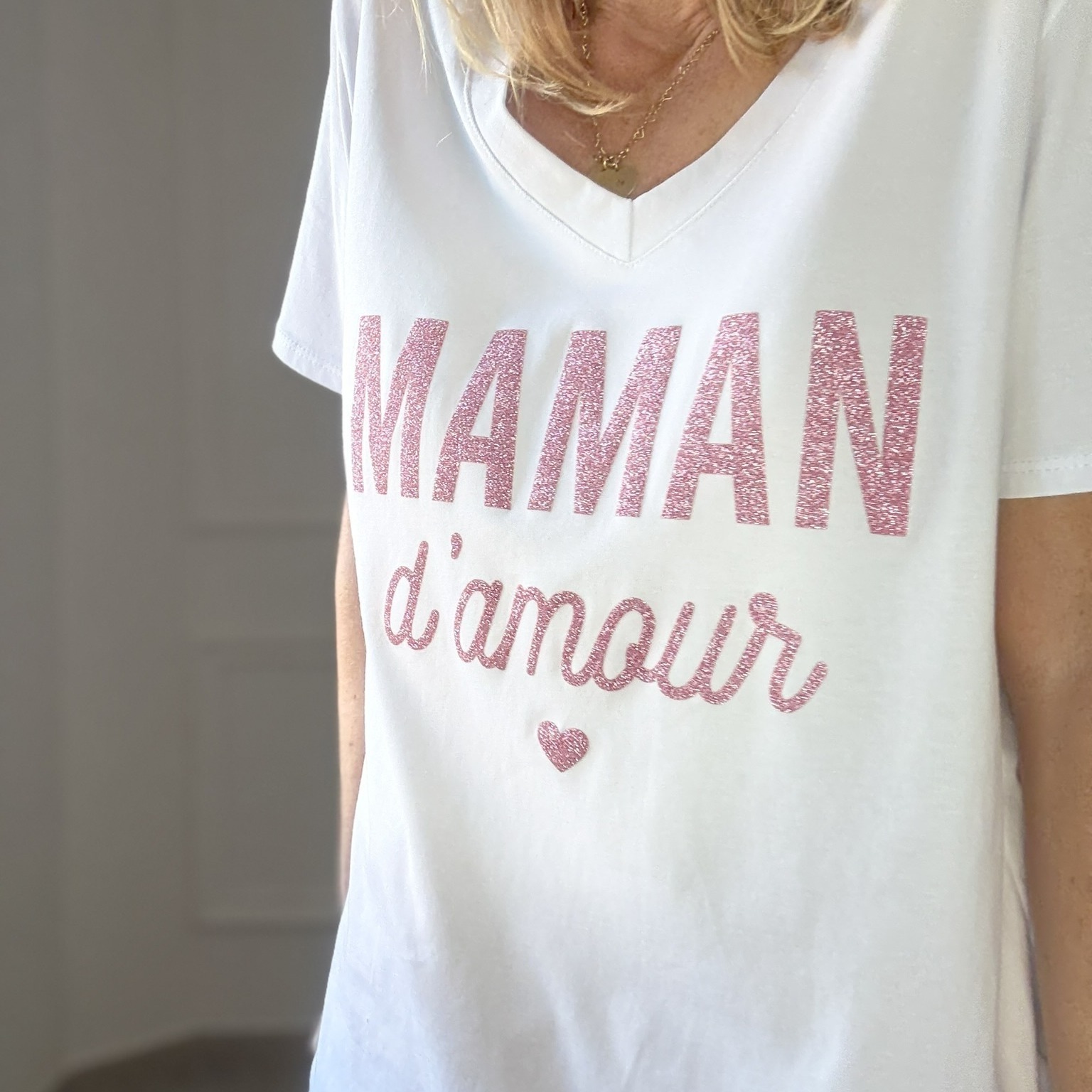 APRIL VINTAGE - MAMAN DAMOUR - TEE SHIRT BLANC INSCRIPTION PAILLETTE ROSE (1)