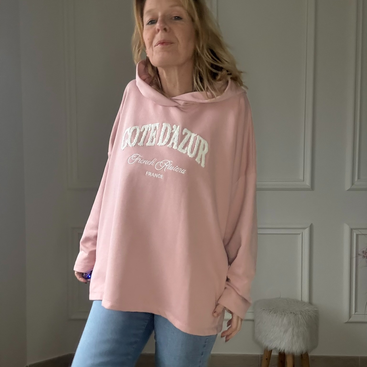 april vintage - COTE DAZUR Sweat à capuche  broderie texturée