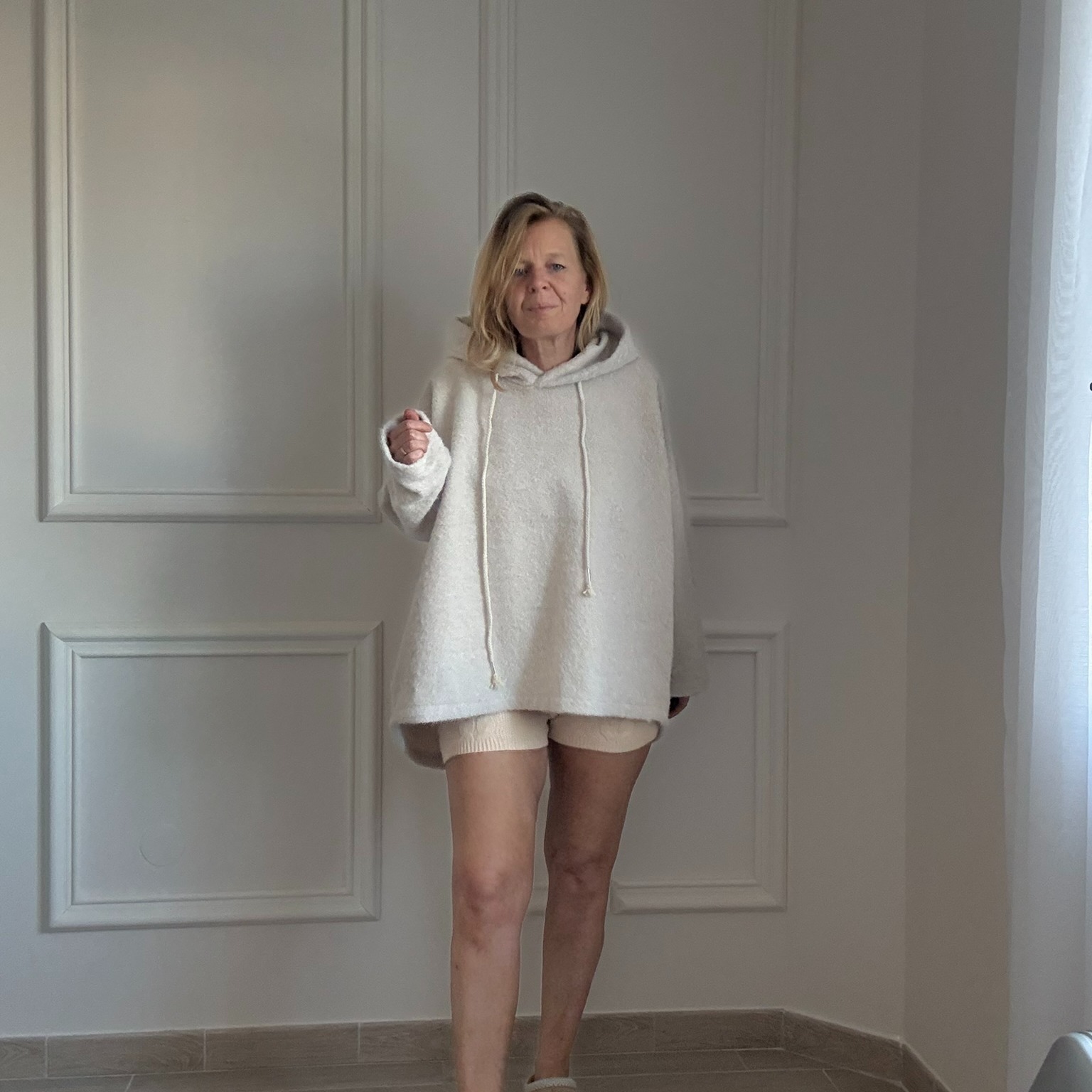 SHORT BEIGE CIMINY EN MAILLE TORSADE COTELE  (15)