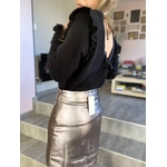 pull noir en maille décolleté dos